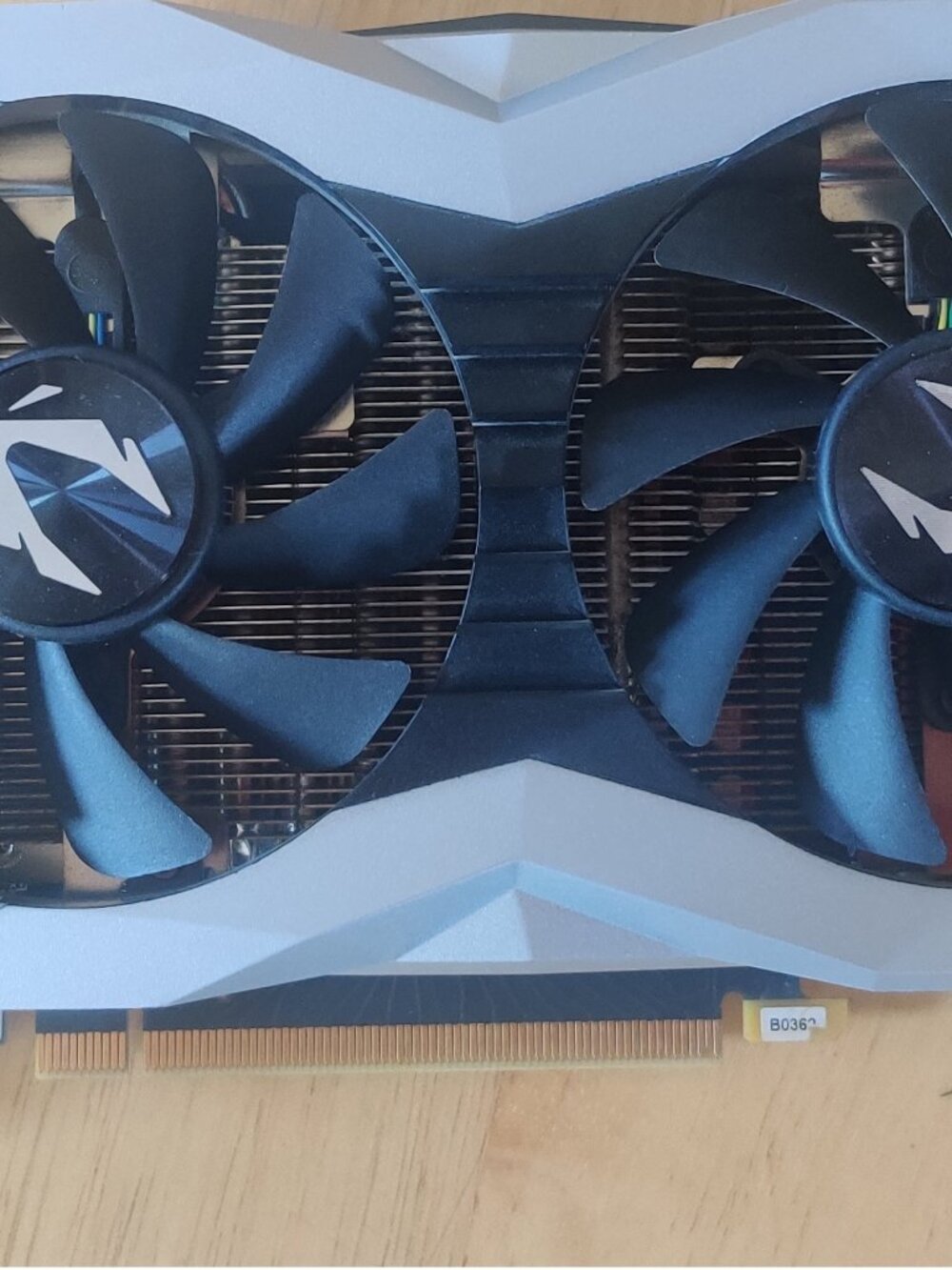 ZOTAC GAMING GeForce RTX 2060 SUPER MINI 8GB GDDR6 (322)